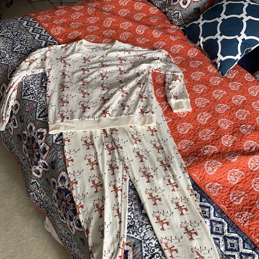 pajama set